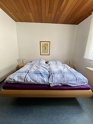 Schlafzimmer Ferienwohnung Rödelstal hoch (3)