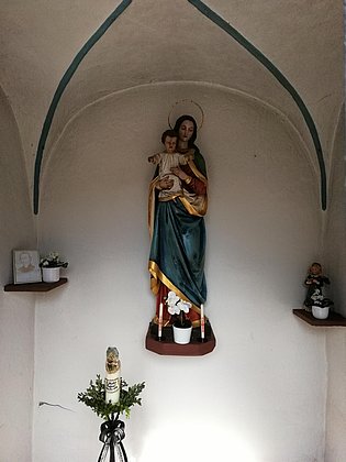 Madonna in der Feldkapelle