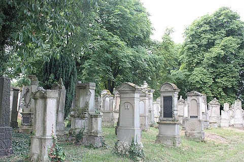 Der Friedhof gehört zu den Kulturdenkmälern