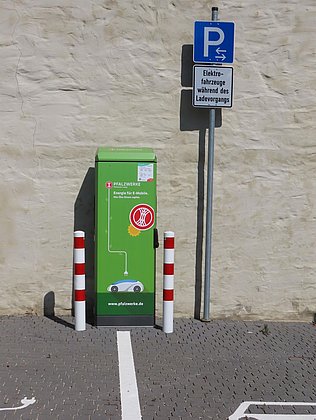 E-Tankstelle Weisenheim am Berg 2