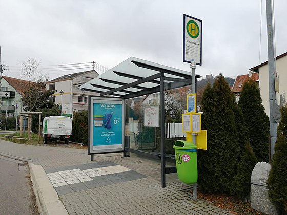 Bushaltestelle Mittelhambach