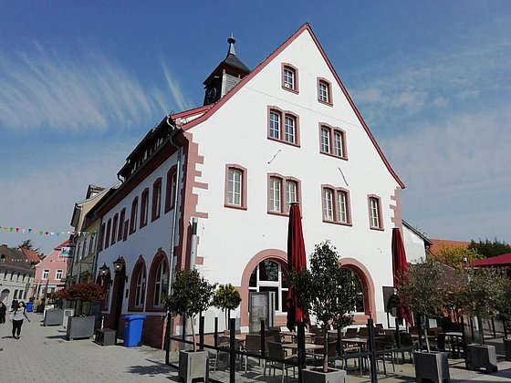 1a-altes-rathaus-heimatmuseum-touristinfo